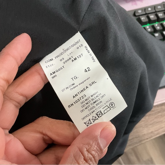 Armani Collezioni Black Blazer Size 6 - Picture 11 of 13